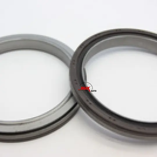 Phốt đầu cốt m&aacute;y MERCEDES